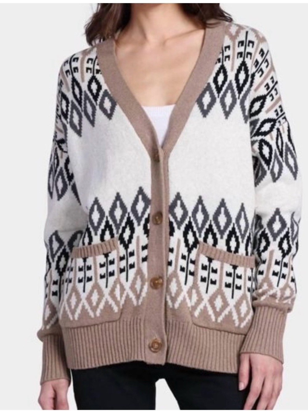 Minnie Rose Beige and White Geometric Button Cardigan